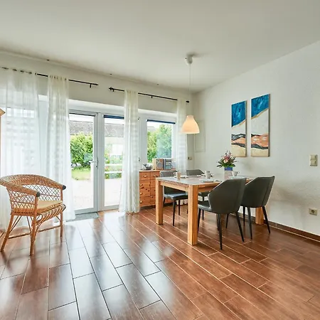 Nyaraló Ferienbungalow Leo Fehmarn