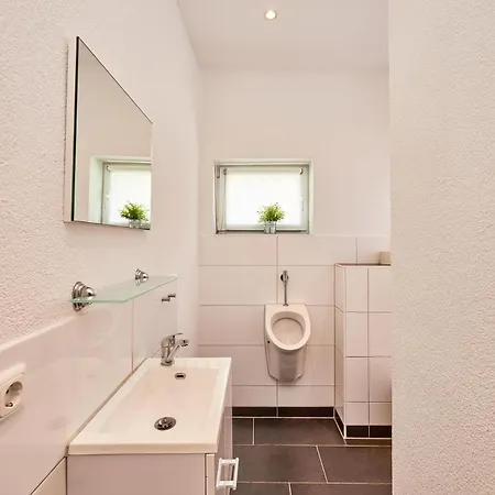 Ferienbungalow Leo *